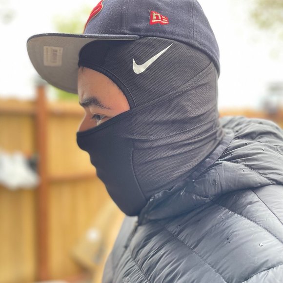 veterano Nautico a differenza di balaclava mask nike strano Preparativi